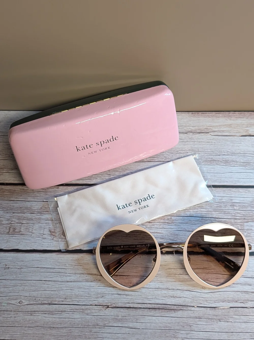 Kate Spade Rosaria Pink Heart Cutout Round Sunglasses 53mm